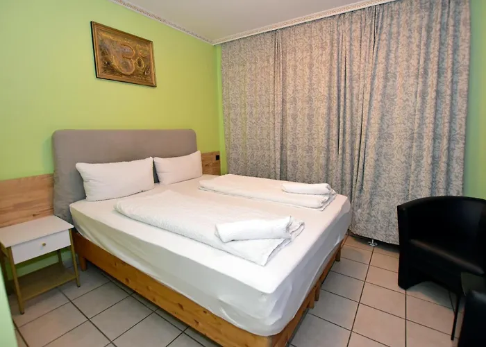 Ambiente By Next Hotel 2*