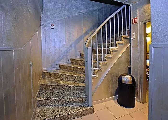 Hotel Ambiente By Next 2*